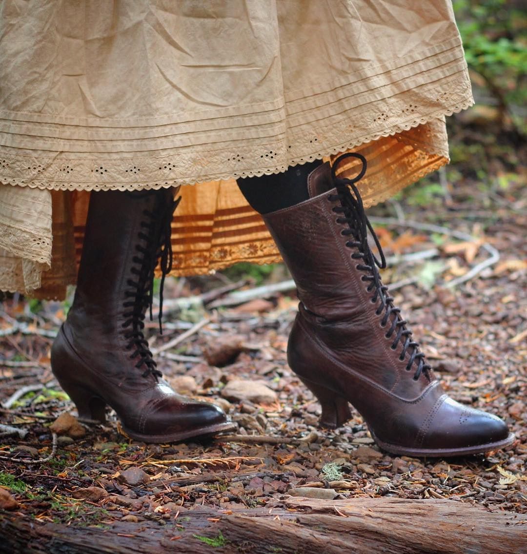 Lace Noir Victorian Boots